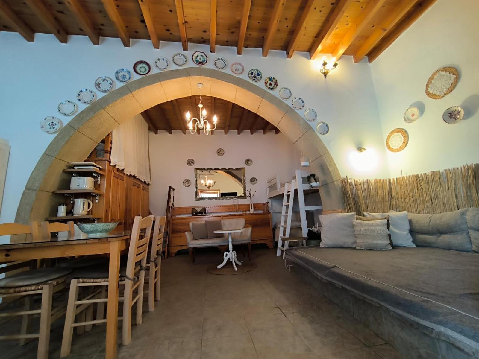 Rustic House Archangelos 阿彻奇洛斯 外观 照片